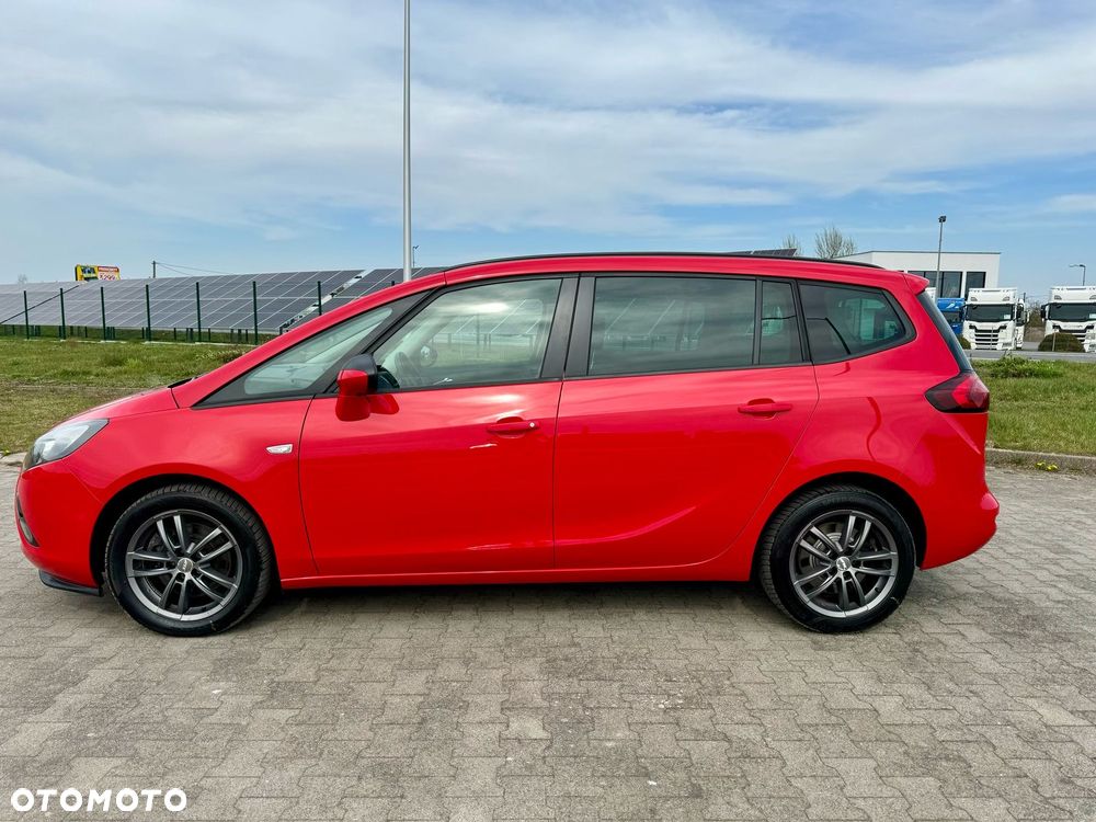 Opel Zafira 1.6 T SIDI Enjoy S&S - 14
