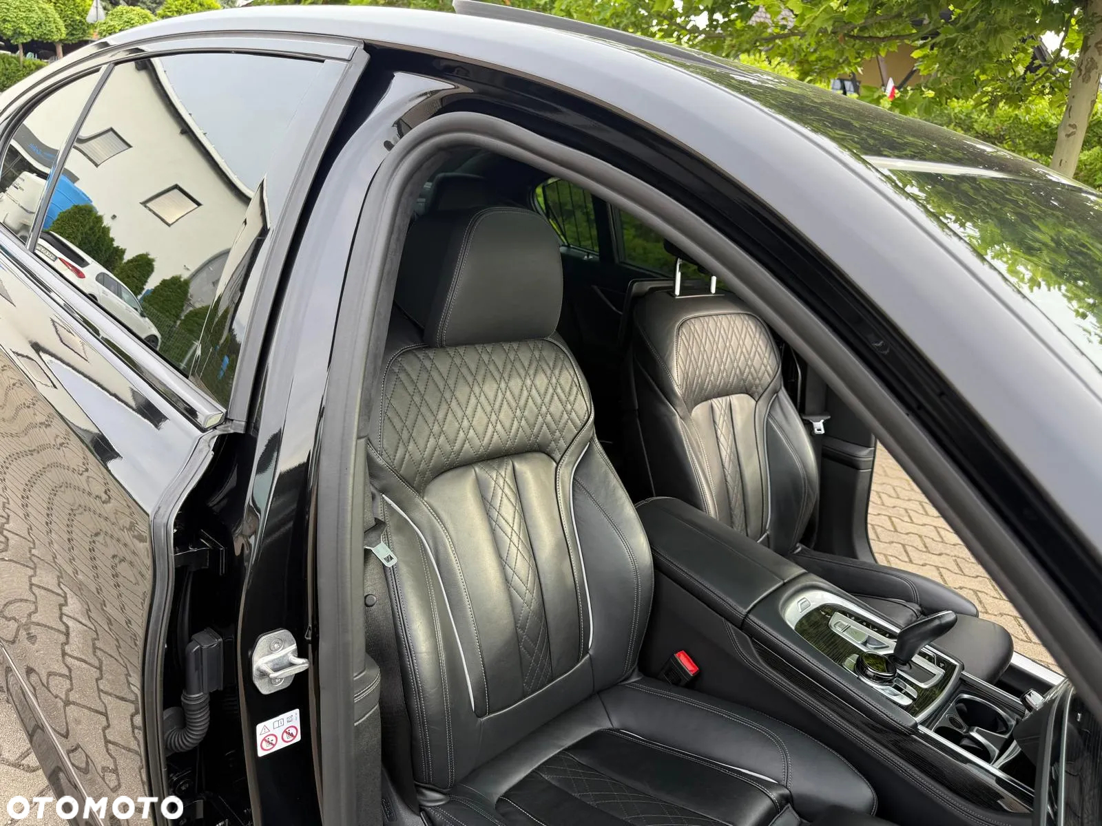 BMW Seria 7 740e iPerformance - 6