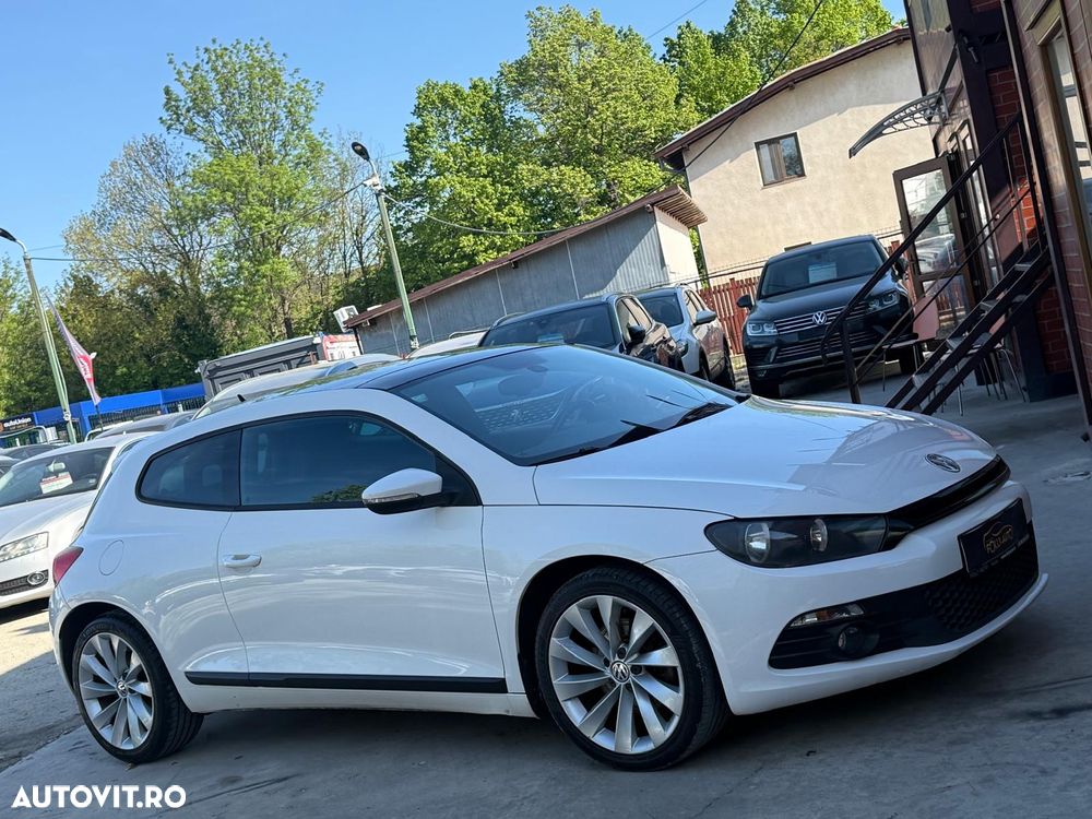 Volkswagen Scirocco 1.4 TSI DSG - 33
