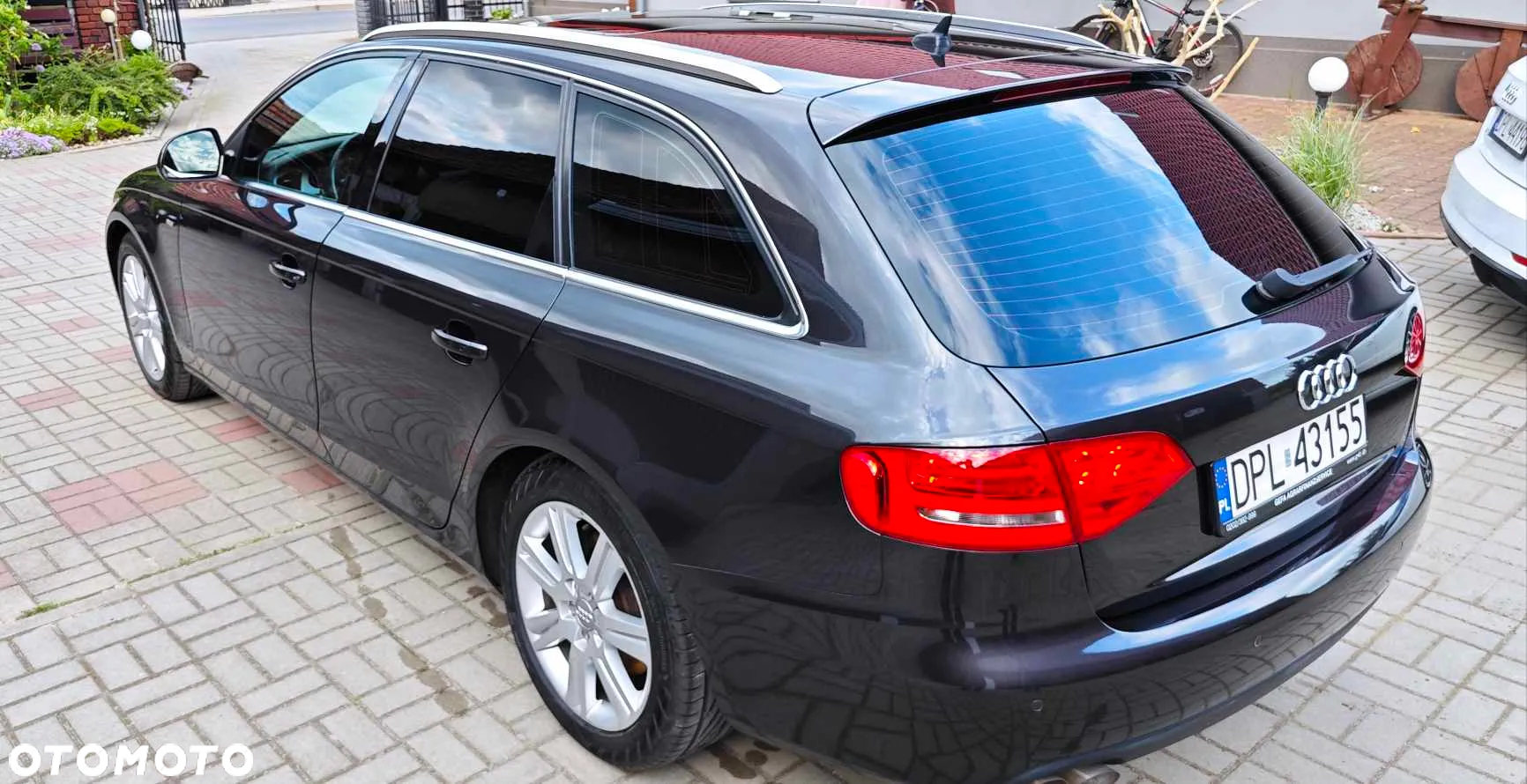 Audi A4 Avant 2.0 TDI DPF S line Sportpaket - 4