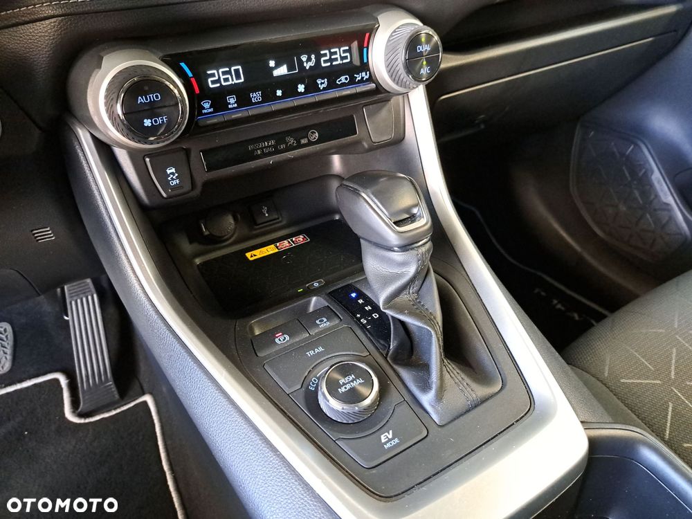 Toyota RAV4 - 27