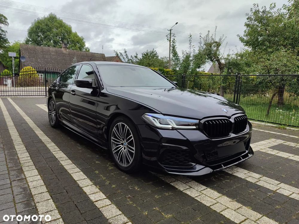 BMW Seria 5 540i GPF xDrive - 3