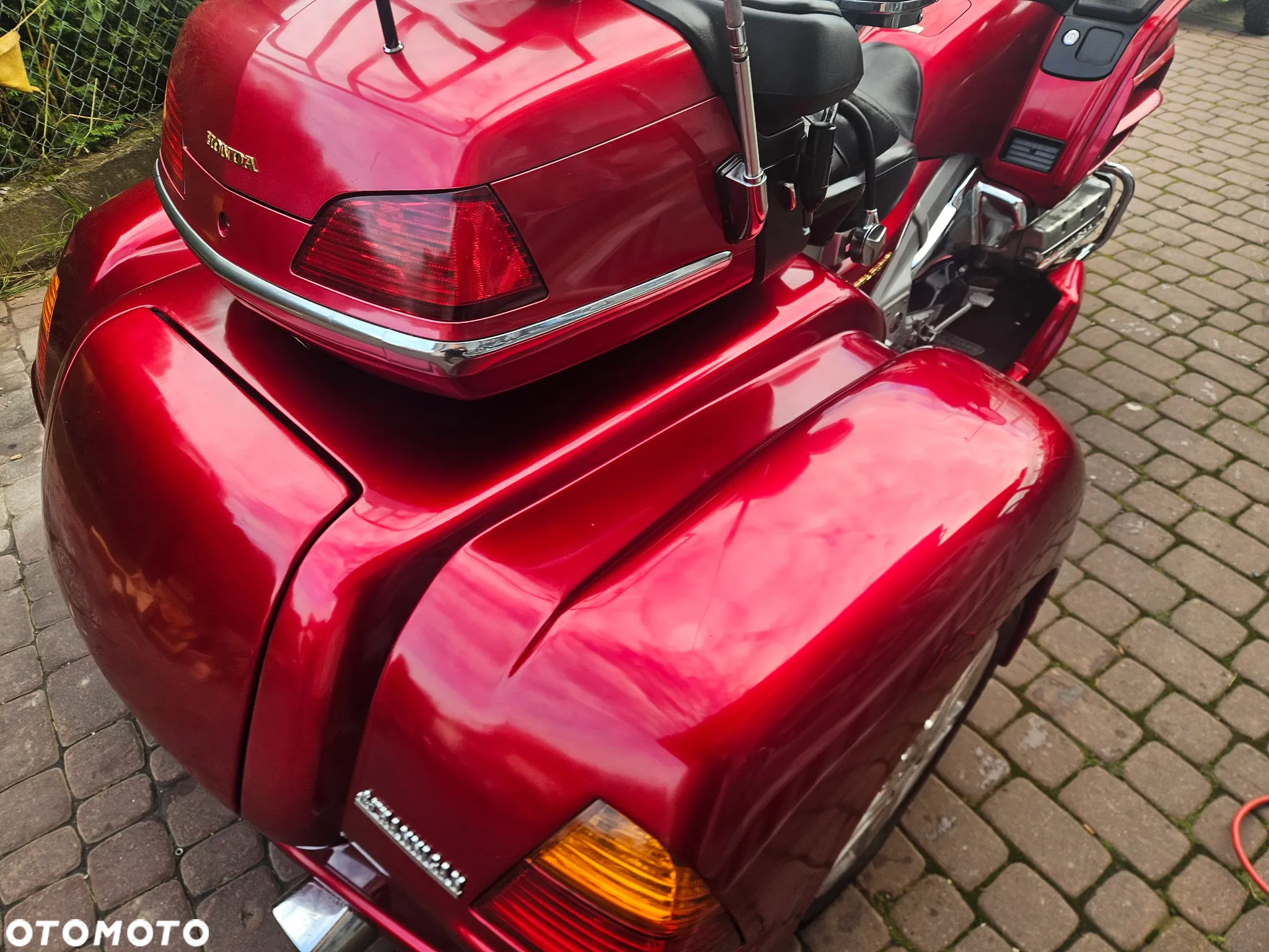 Honda GL - 23