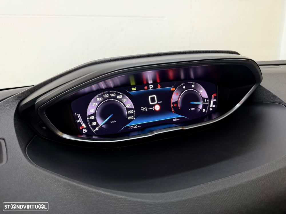 Peugeot 5008 1.5 BlueHDi GT Pack EAT8 - 26