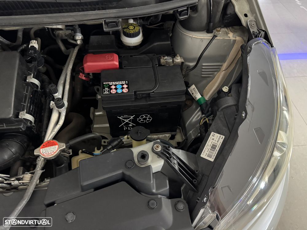 Peugeot 108 1.0 VTi Style - 24