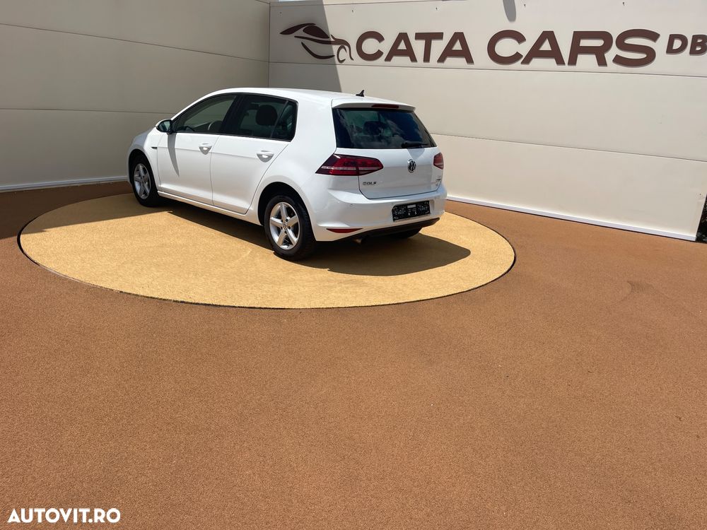 Volkswagen Golf 1.2 TSI BlueMotion Technology Lounge - 10