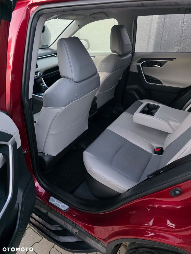 Toyota RAV4 - 17