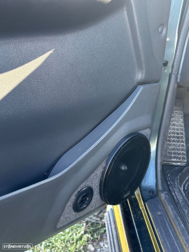 Mitsubishi Pajero 2.8 TD GLS - 24