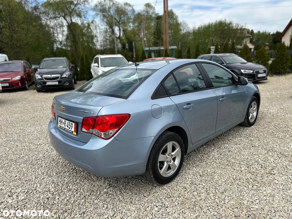 Chevrolet Cruze 1.6 LT+ - 5