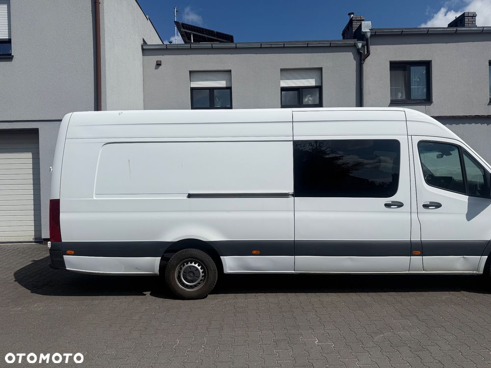 Mercedes-Benz Sprinter - 4