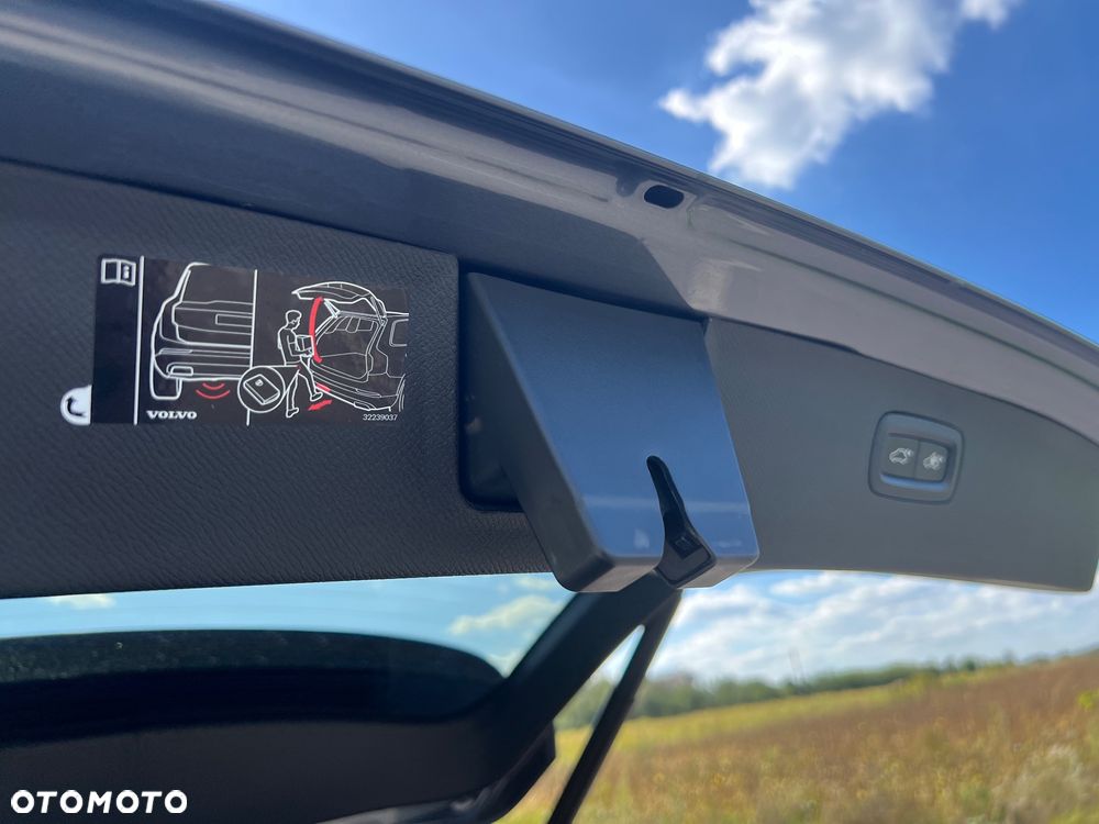 Volvo XC 90 B5 D AWD Geartronic RDesign - 18