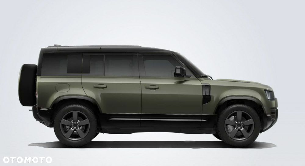 Land Rover Defender - 2