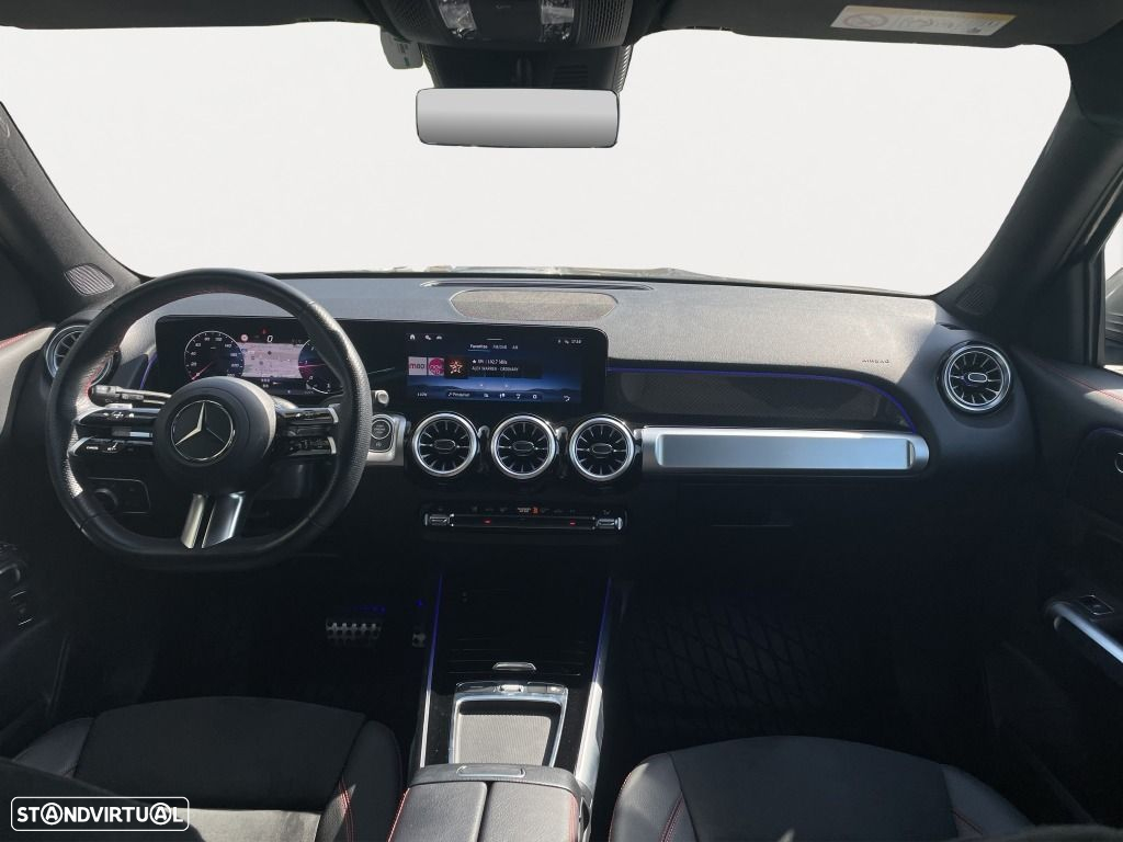 Mercedes-Benz GLB 180 d AMG Line - 12