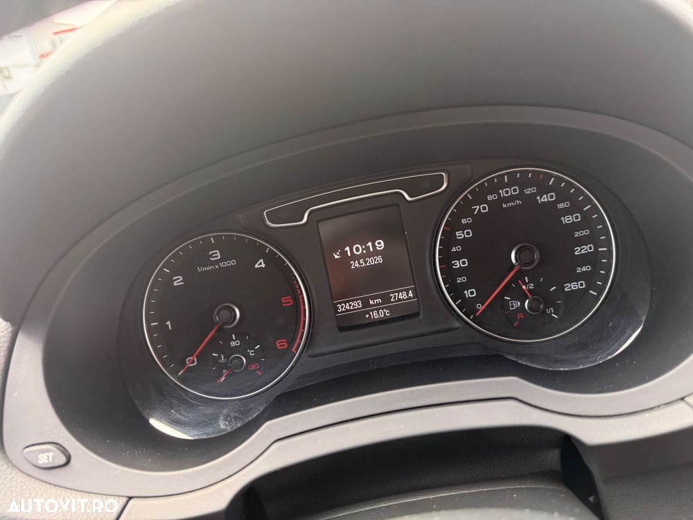 Audi Q3 2.0 TDI Quattro Stronic - 9