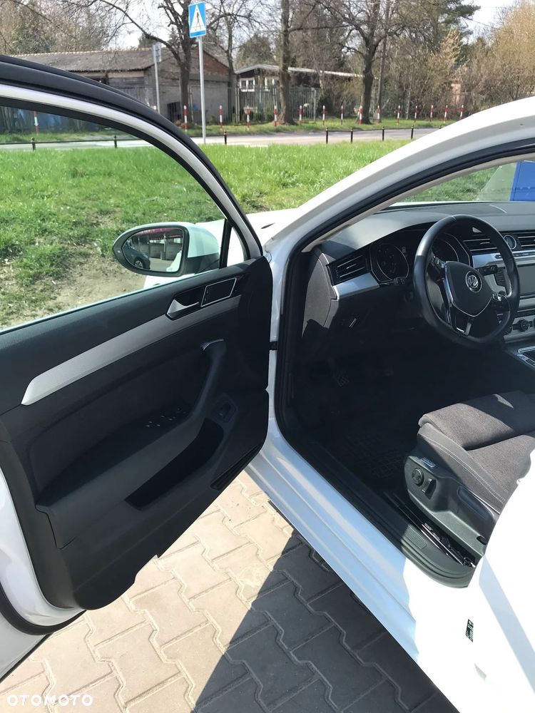 Volkswagen Passat 1.8 TSI BMT Comfortline - 6