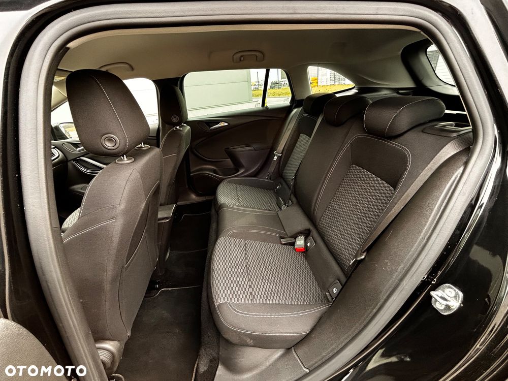 Opel Astra - 8