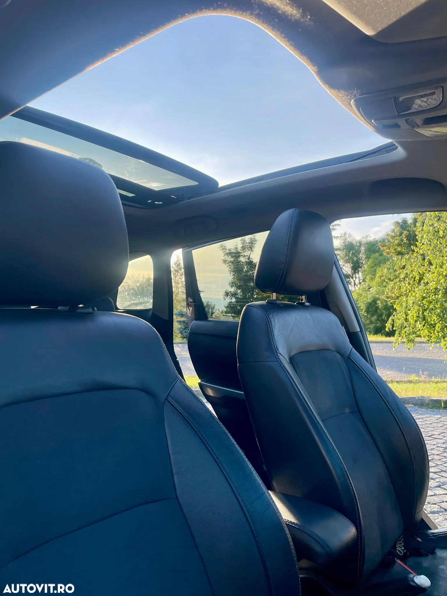 Suzuki Vitara 1.6 DDIS 4X4 Luxus - 16