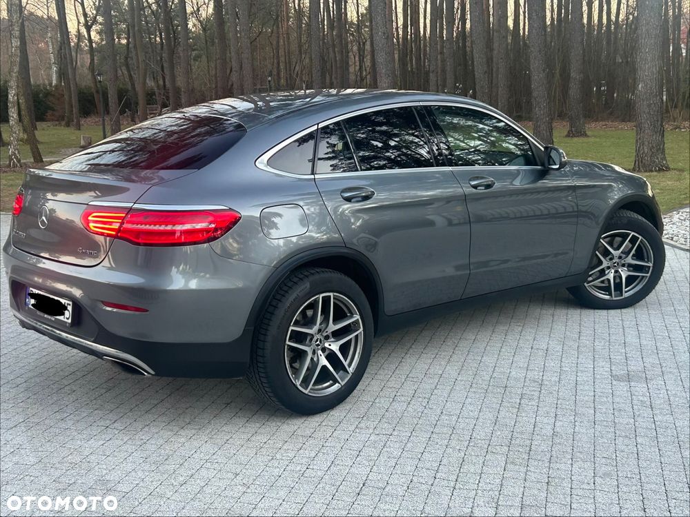 Mercedes-Benz GLC - 9