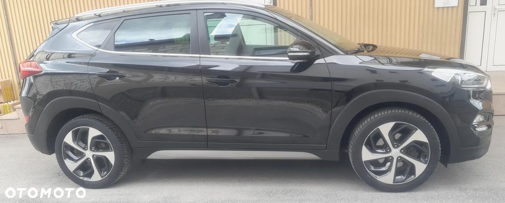 Hyundai Tucson blue 1.7 CRDi 2WD DCT Premium - 12