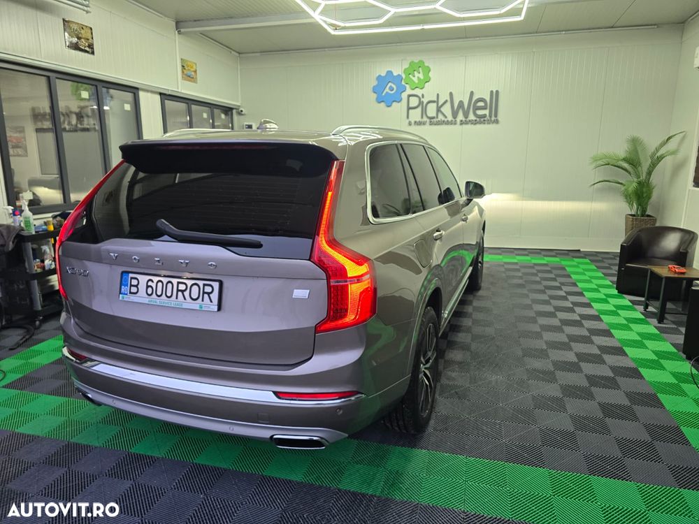 Volvo XC 90 - 6
