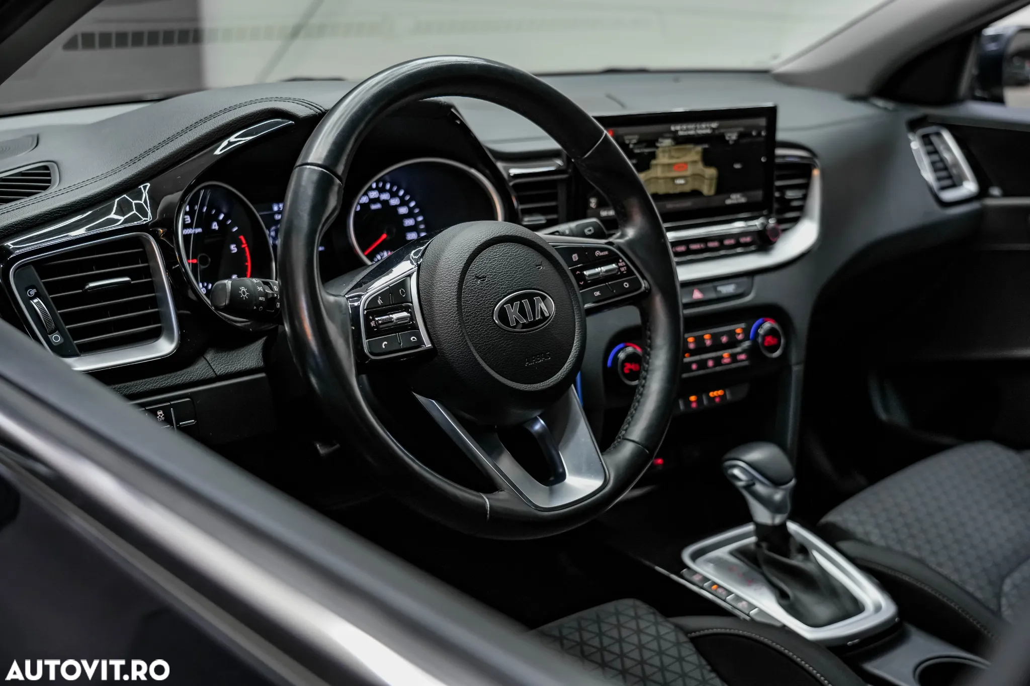 Kia Ceed 1.6 CRDi Eco-Dynamics+ (48V Mild-Hybrid) DCT7 Spirit - 7