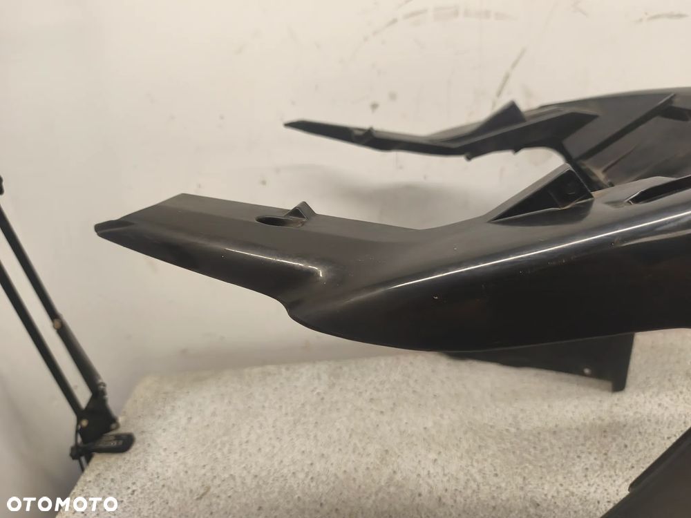 Owiewka, osłona, bok, boczek, czacha, czasza Yamaha 50 Aerox - 11