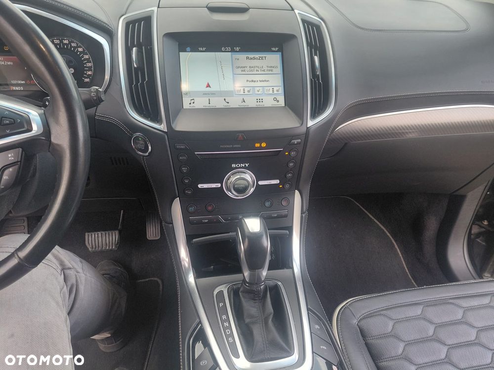 Ford Edge 2.0 TDCi Bi-Turbo 4x4 Vignale - 10