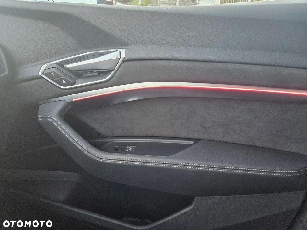 Audi e-tron 50 Quattro - 30