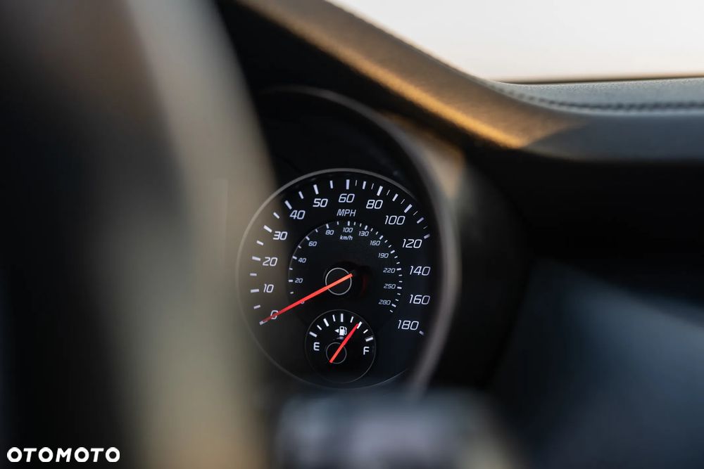 Kia Stinger 3.3 T-GDI AWD OPF GT - 39