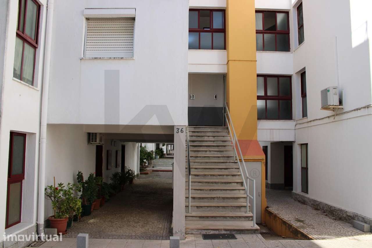 VENDE-SE APARTAMENTO T3 TOTALMENTE REMODELADO EM ÉVORA - Grande imagem: 3/20
