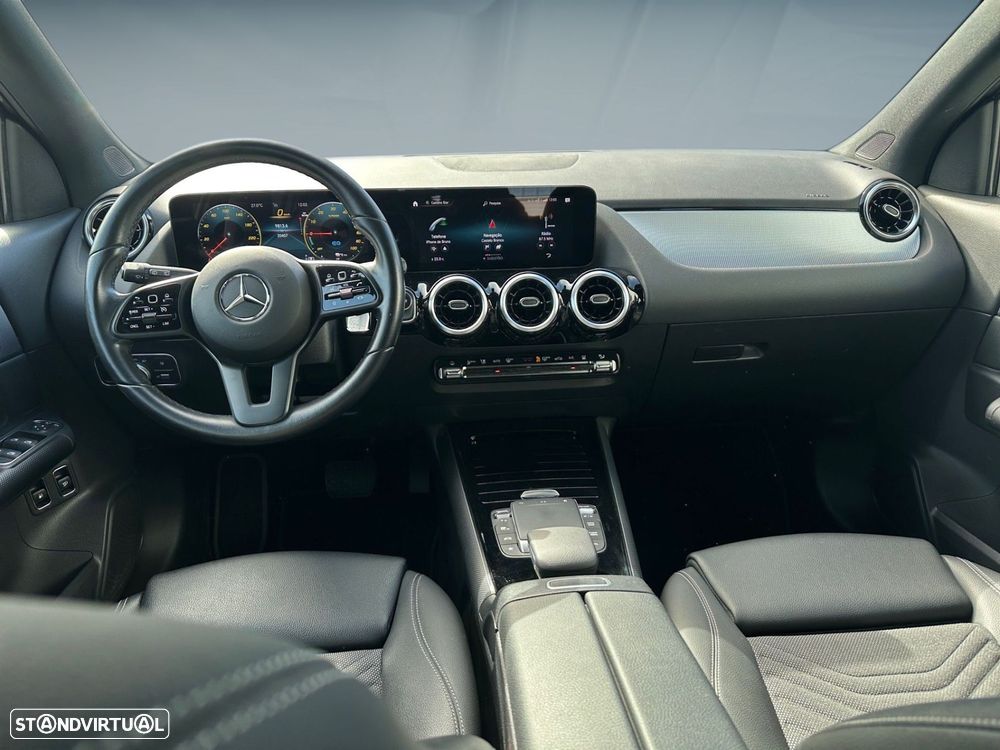 Mercedes-Benz GLA 250 e - 15