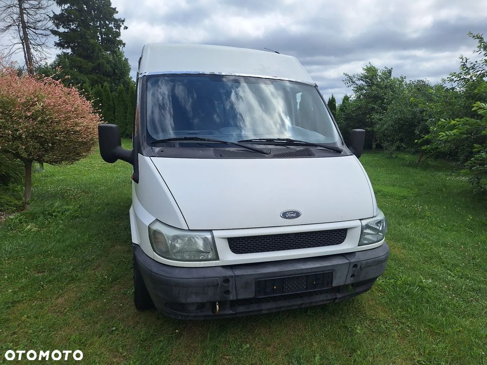 Ford Transit - 25