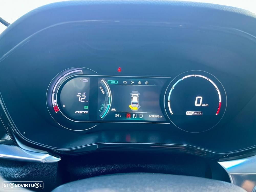 Kia Niro EV 64kWh Drive - 14