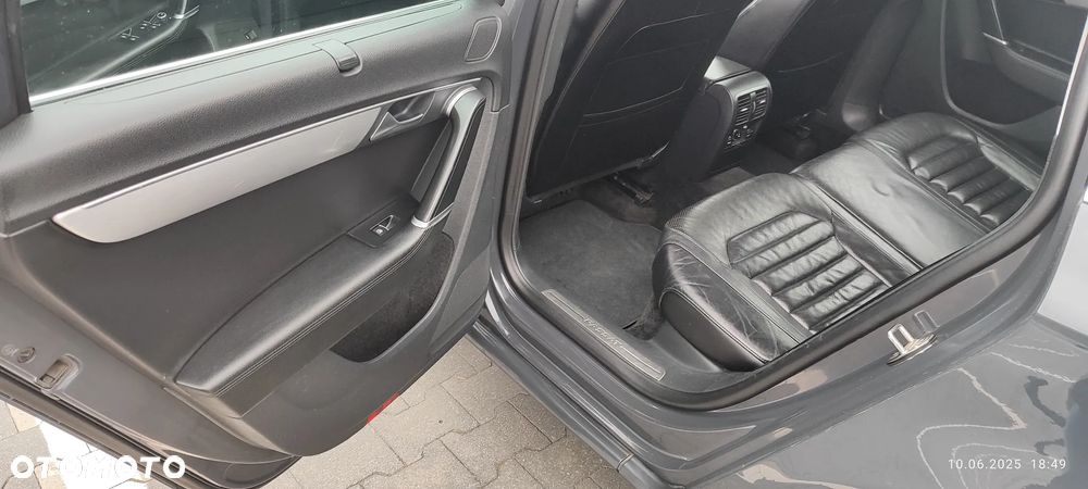 Volkswagen Passat 2.0 TDI Highline - 26