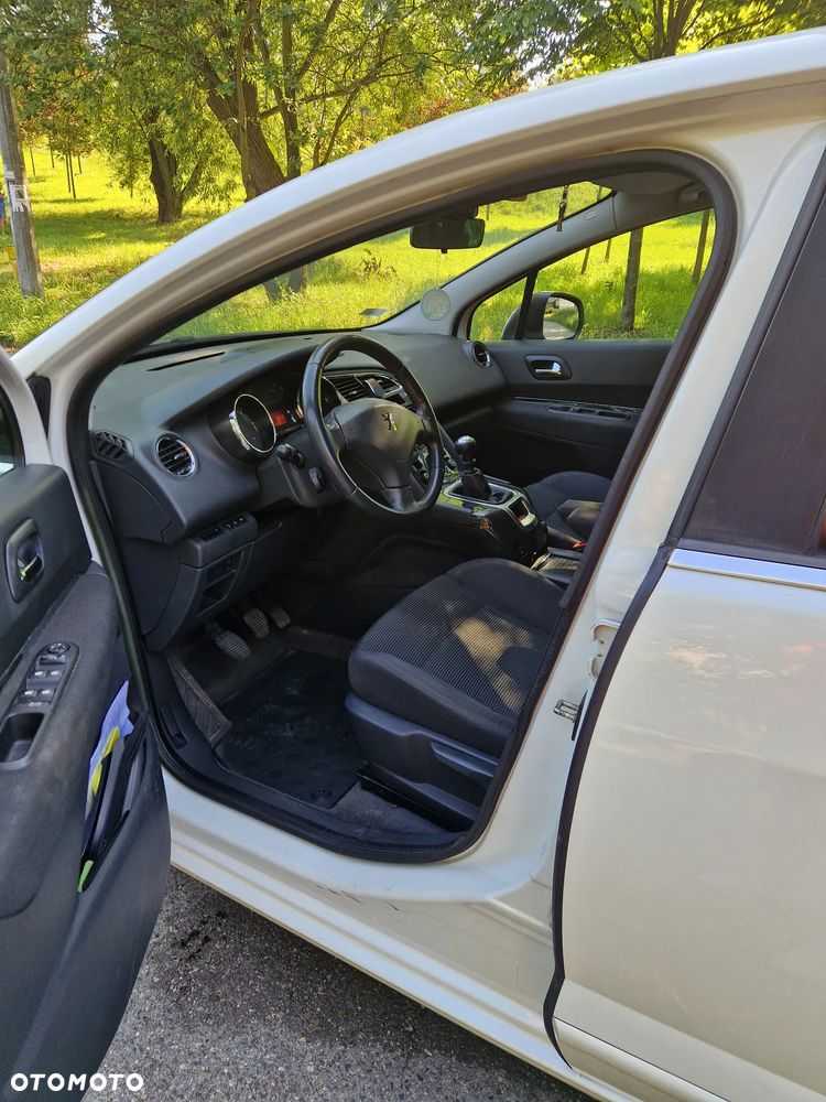 Peugeot 5008 - 2