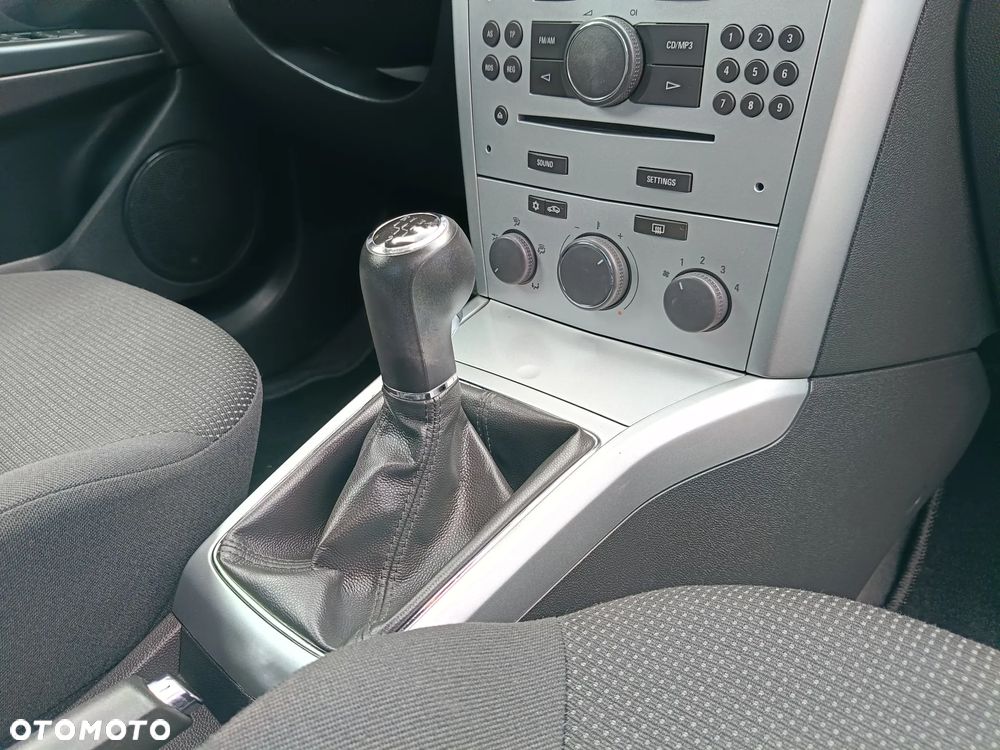Opel Astra - 10