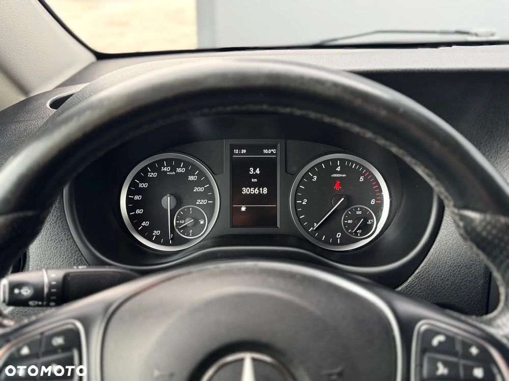 Mercedes-Benz Vito - 14