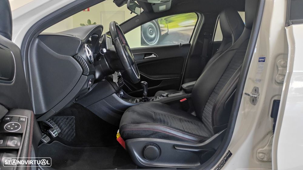 Mercedes-Benz A 200 CDi BE AMG Sport - 16