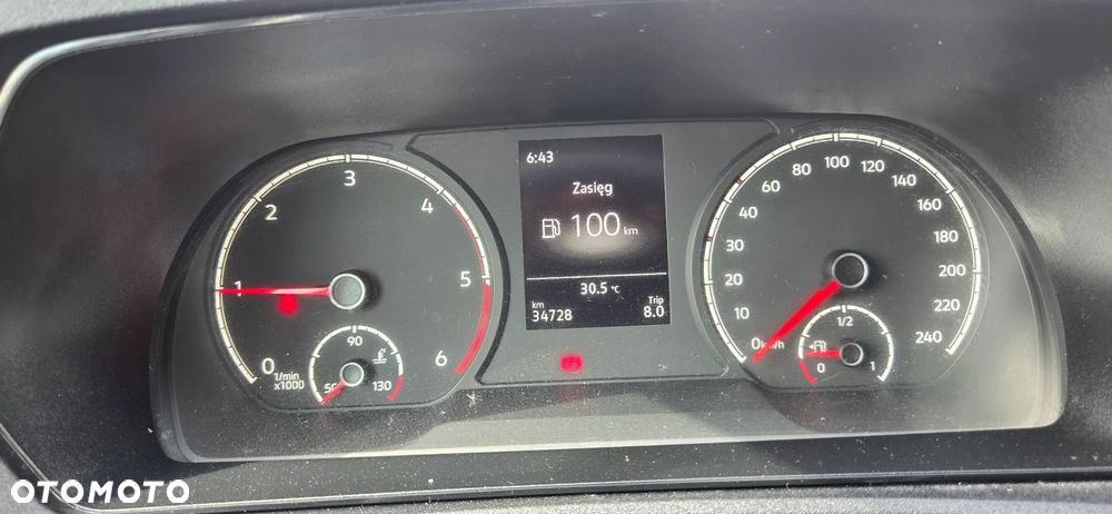 Volkswagen Caddy - 9