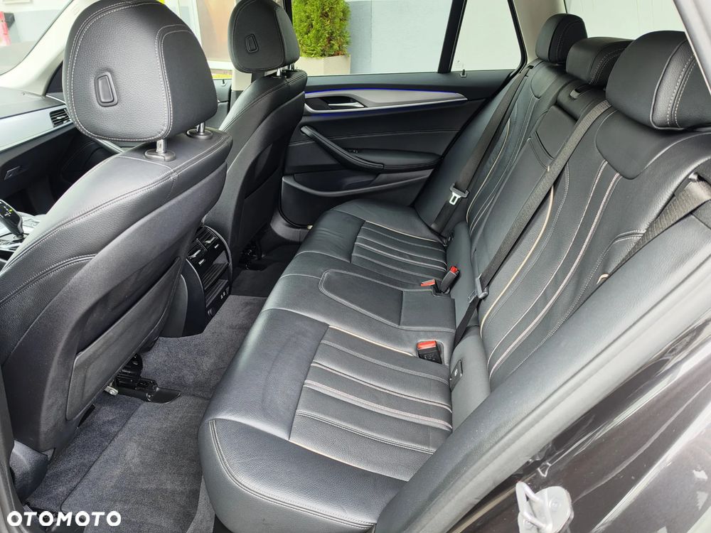 BMW Seria 5 520i mHEV Luxury Line - 21