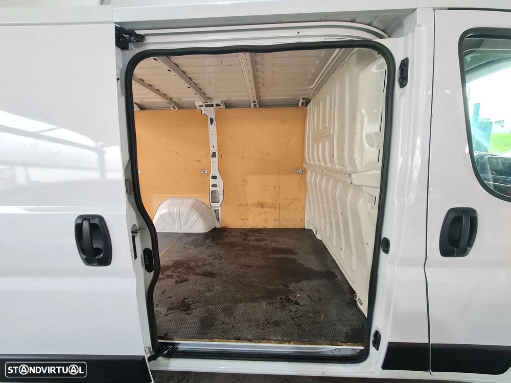 Fiat DUCATO 2.0 M-JET L1H1 * Câmera/ Ac / Gps / IVA dedutível - 15
