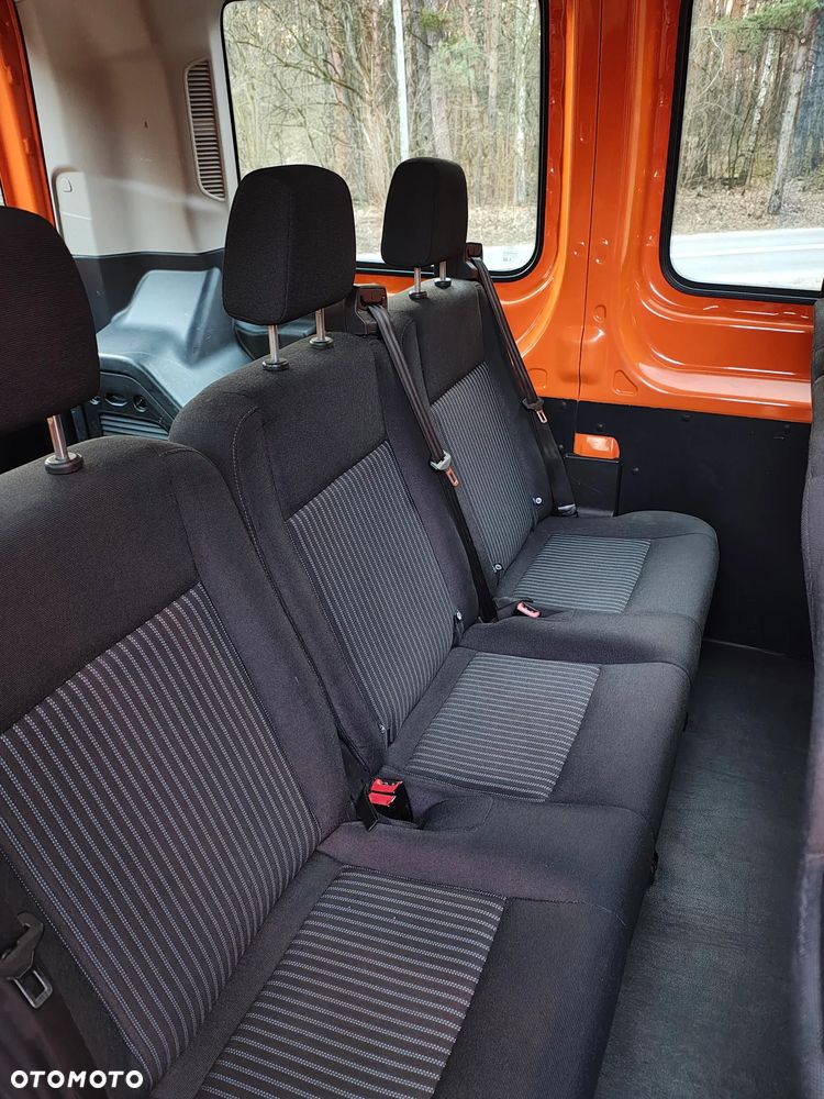Ford Transit - 16