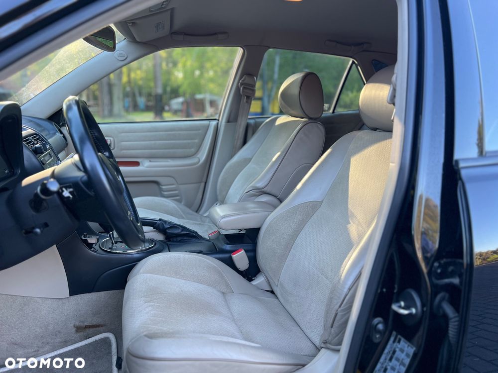 Lexus IS 300 Prestige - 9