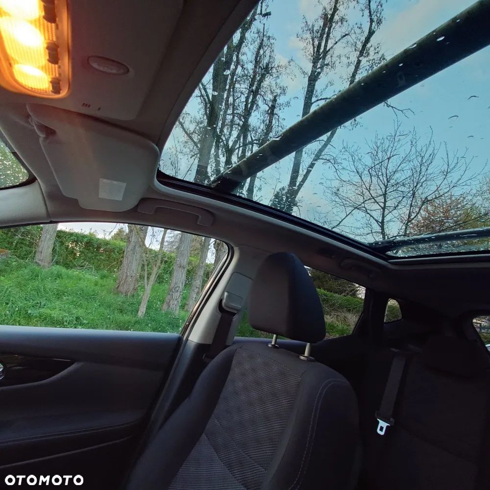 Nissan Qashqai 1.6 DCi N-Connecta - 7