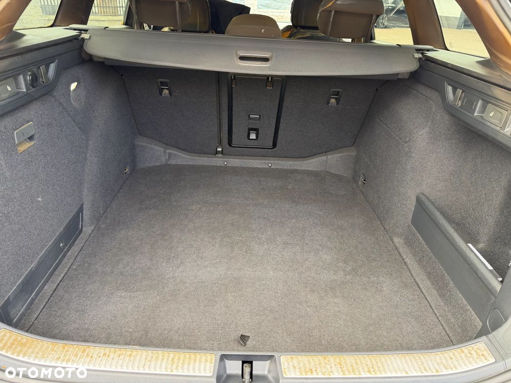 Skoda Superb 2.0 TDI Active DSG - 21