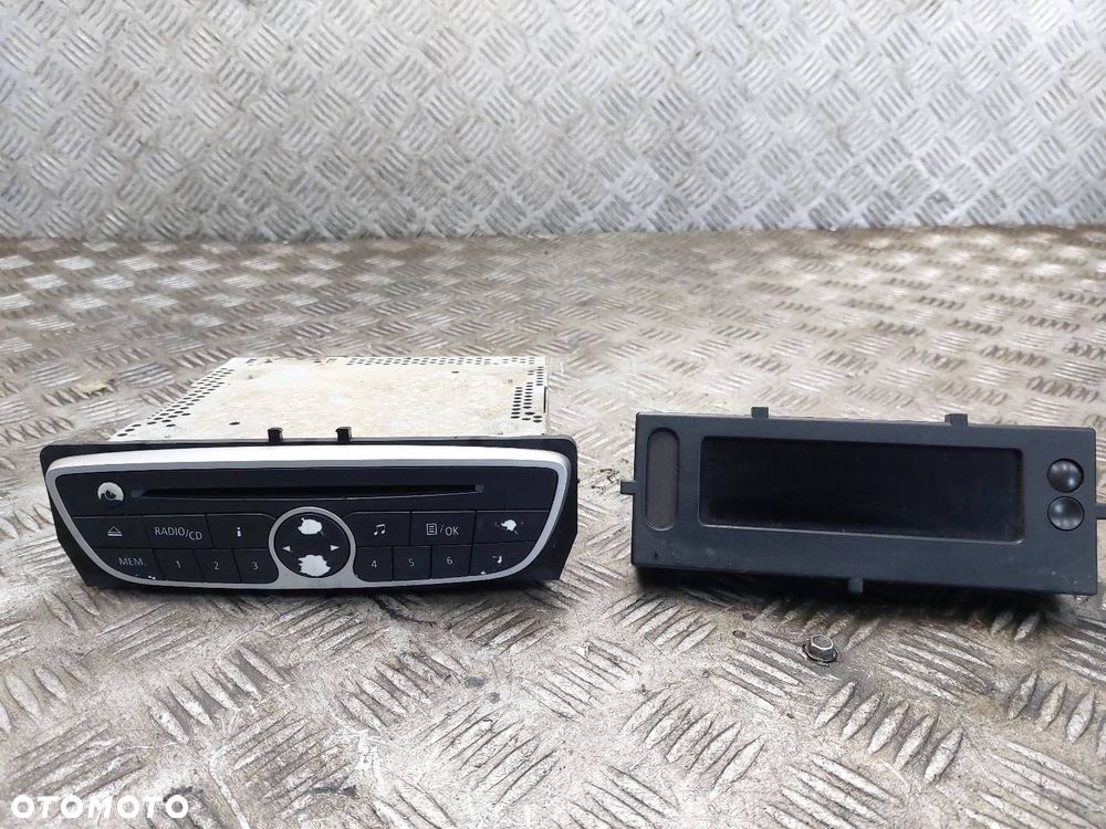 RADIO ODTWARZACZ  RENAULT MEGANE III 281150030R 280349044R - 1