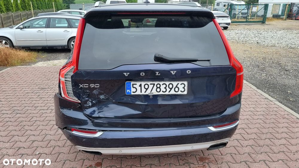 Volvo XC 90 - 17