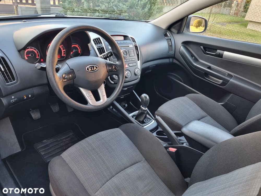 Kia ProCeed 1.4 Comfort + - 7