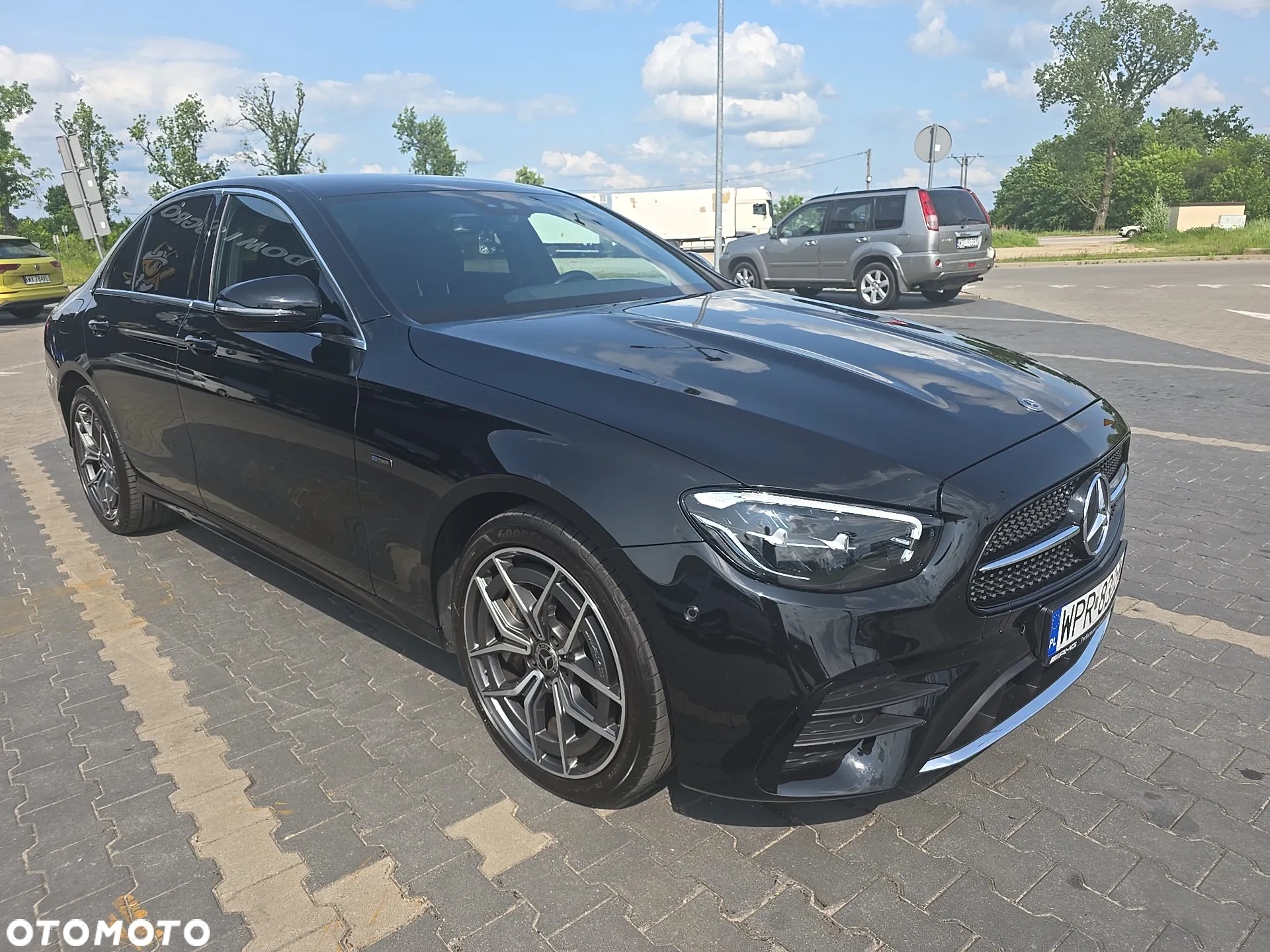Mercedes-Benz Klasa E 300 de AMG - 2