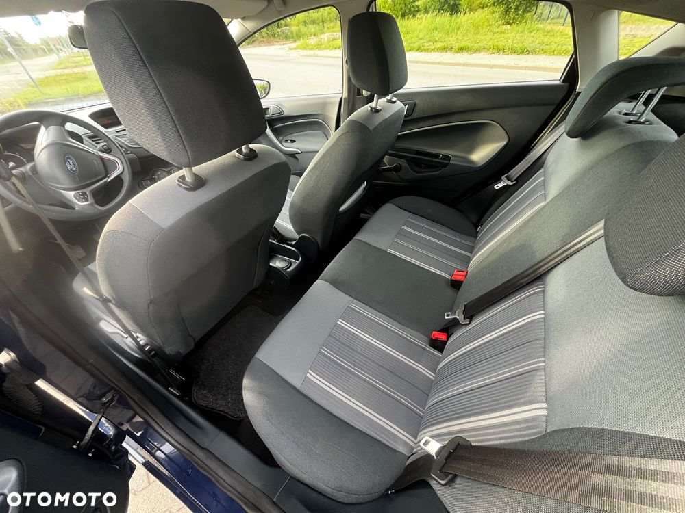 Ford Fiesta - 8